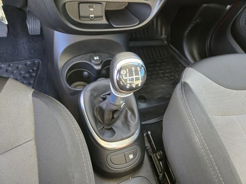 Used 2015 FIAT 500L Trekking image 20