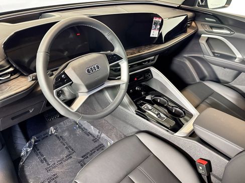 New 2025 Audi Q5 Premium Plus image 9