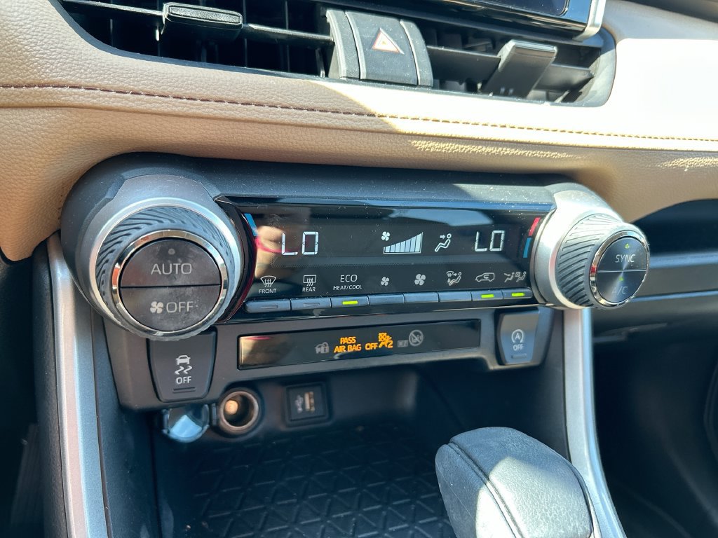 Used 2023 Toyota RAV4 XLE w/ Convenience Package AWD/4WD image 26