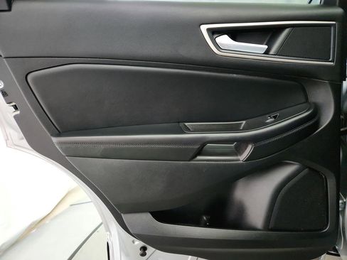 Used 2022 Ford Edge SEL w/ Cargo Accessory Package image 28