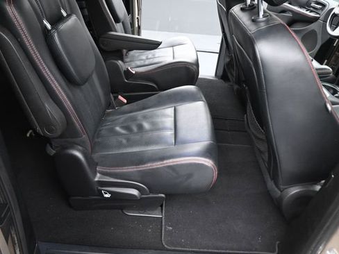 Used 2016 Dodge Grand Caravan R/T w/ Safety Sphere Group image 15