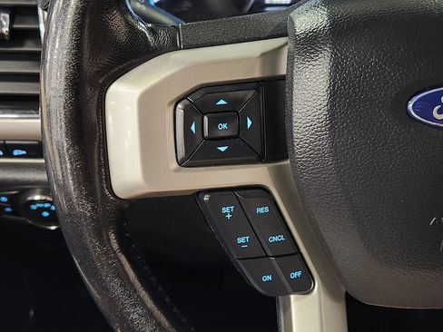 Used 2022 Ford F350 Lariat w/ Lariat Value Package AWD/4WD image 50