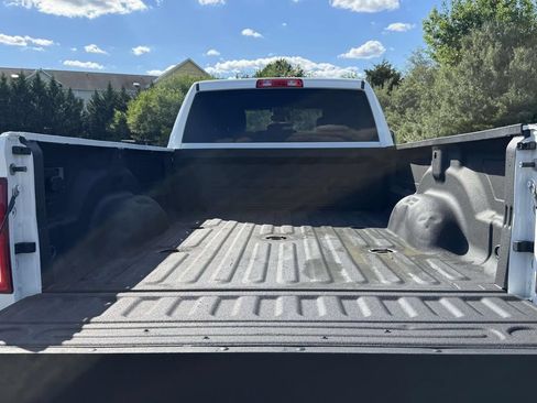 Used 2024 RAM 3500 Big Horn AWD/4WD image 30