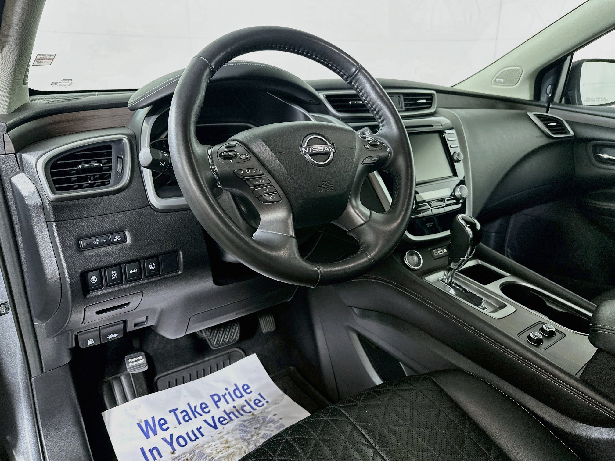 Used 2023 Nissan Murano Platinum AWD/4WD image 9