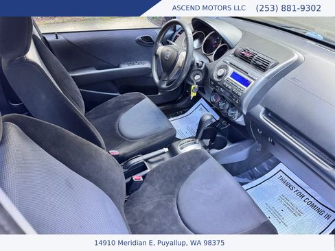 Used 2008 Honda Fit image 11