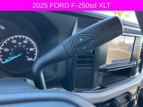 Used 2025 Ford F250 XLT w/ FX4 Off-Road Package image 31