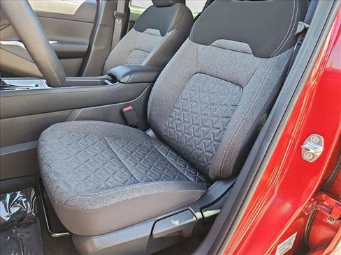 Used 2026 Nissan Kicks SV FWD image 15