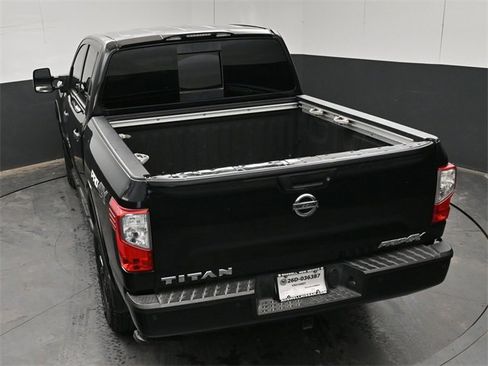 Used 2019 Nissan Titan PRO-4X w/ Pro-4x Utility Package image 28