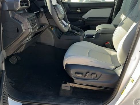 New 2026 Toyota Tacoma Limited AWD/4WD image 18