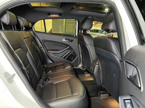 Used 2018 Mercedes-Benz GLA 250 4MATIC image 13
