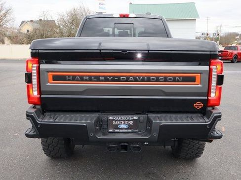 New 2026 Ford F250 Lariat w/ Black Appearance Package AWD/4WD image 18