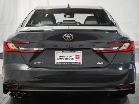 New 2026 Toyota Camry SE image 5