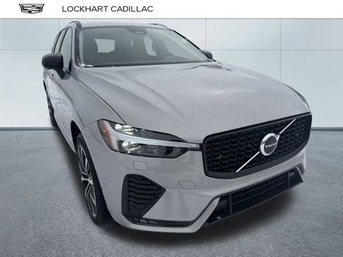 Used 2025 Volvo XC60 B5 Plus image 1