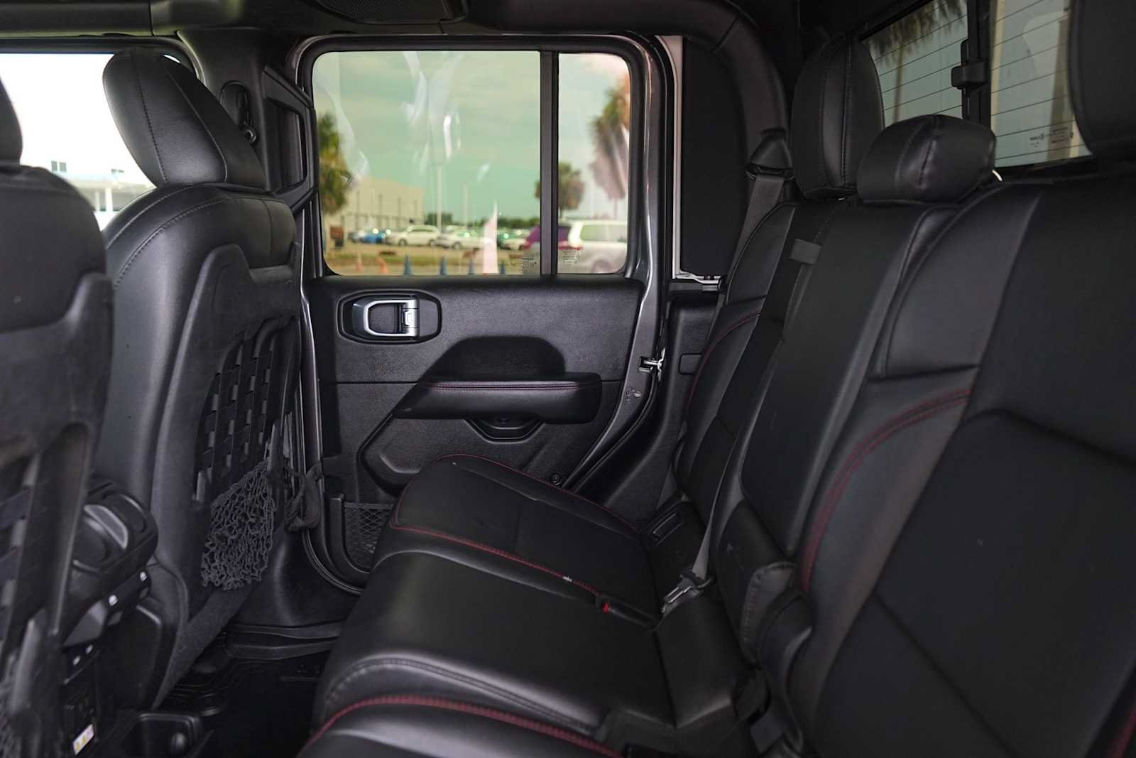 Used 2021 Jeep Gladiator Rubicon AWD/4WD image 14