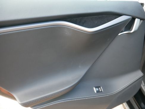 Used 2022 Audi SQ5 Prestige w/ Prestige Package image 52