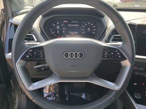 Used 2023 Audi Q4 e-tron Premium w/ Convenience Package RWD image 30