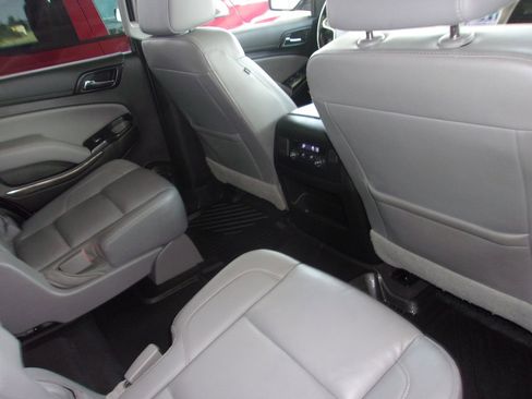 Used 2020 Chevrolet Tahoe LT image 30