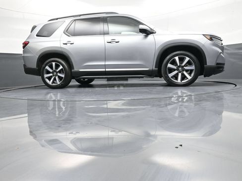 Certified 2023 Honda Pilot Touring image 31