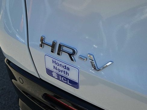 Used 2024 Honda HR-V EX-L image 6