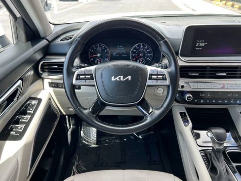Used 2022 Kia Telluride EX w/ EX Premium Package AWD/4WD image 12