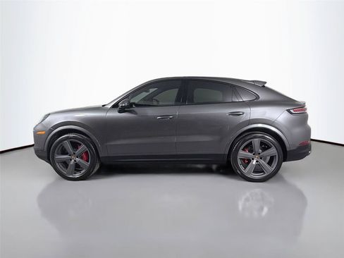 Certified 2026 Porsche Cayenne S AWD/4WD image 2
