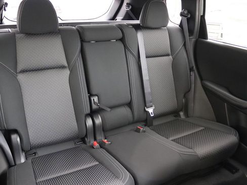 New 2026 Mitsubishi Outlander ES image 22