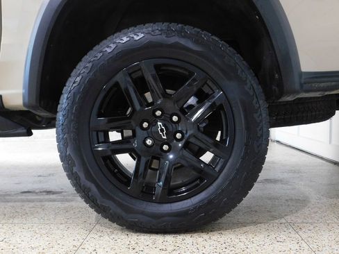 Used 2024 Chevrolet Colorado Trail Boss w/ Safety Package AWD/4WD image 82