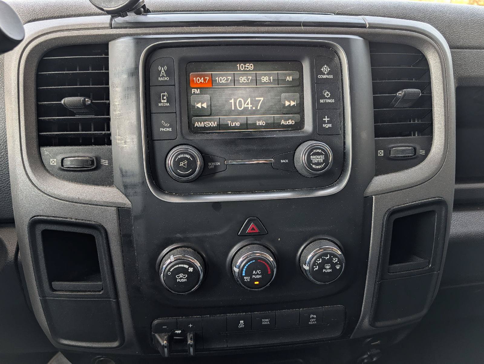 Used 2017 RAM 2500 Tradesman w/ Chrome Appearance Group AWD/4WD image 11