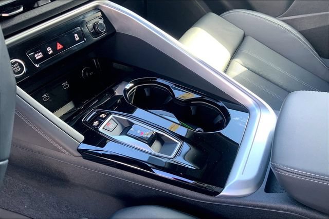 Used 2025 Audi Q5 Premium Plus AWD/4WD image 25