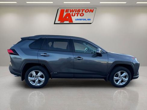 Used 2020 Toyota RAV4 Limited image 9