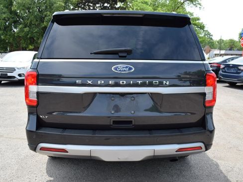 Used 2022 Ford Expedition XLT AWD/4WD image 7