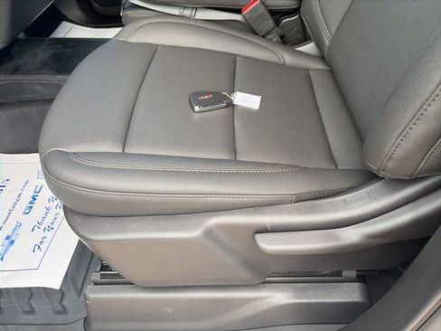 New 2026 GMC Sierra 3500 Pro w/ Convenience Package image 16