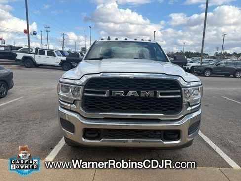 Used 2021 RAM 2500 Tradesman w/ Chrome Appearance Group image 2