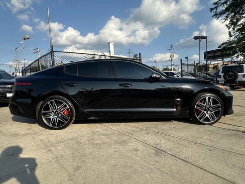 Used 2023 Kia Stinger GT2 AWD/4WD image 4