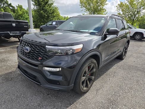Used 2023 Ford Explorer ST w/ Equipment Group 401A AWD/4WD image 3