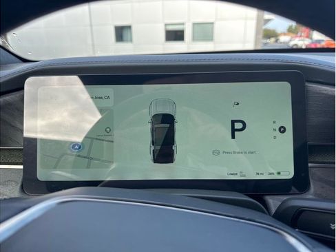 Used 2023 Rivian R1S Adventure image 11