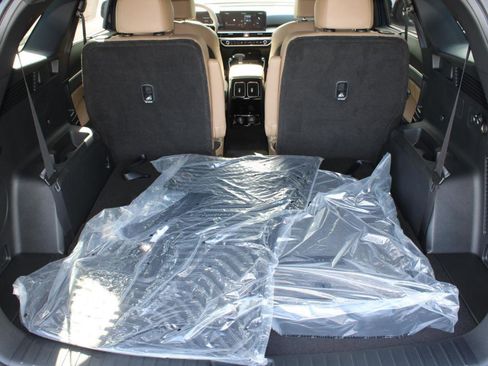 New 2026 Kia Sorento SX Prestige w/ Olive Brown Leather Package image 12