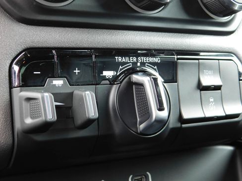 Used 2021 RAM 1500 Big Horn w/ Trailer Tow Group AWD/4WD image 22