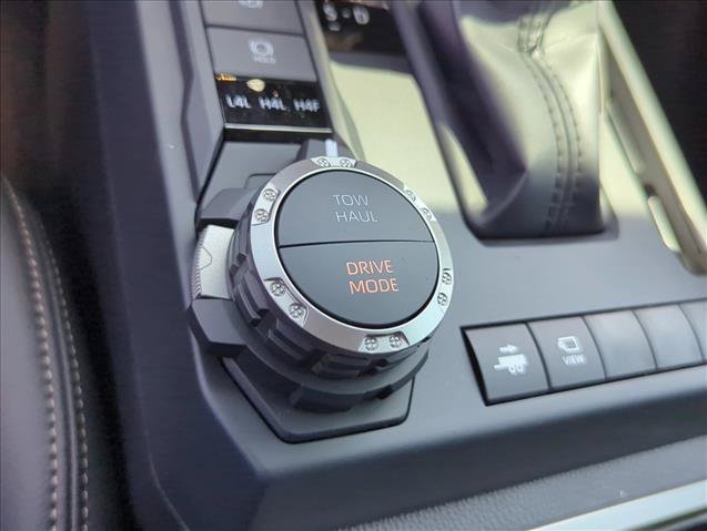 Certified 2026 Toyota Tacoma Limited AWD/4WD image 24