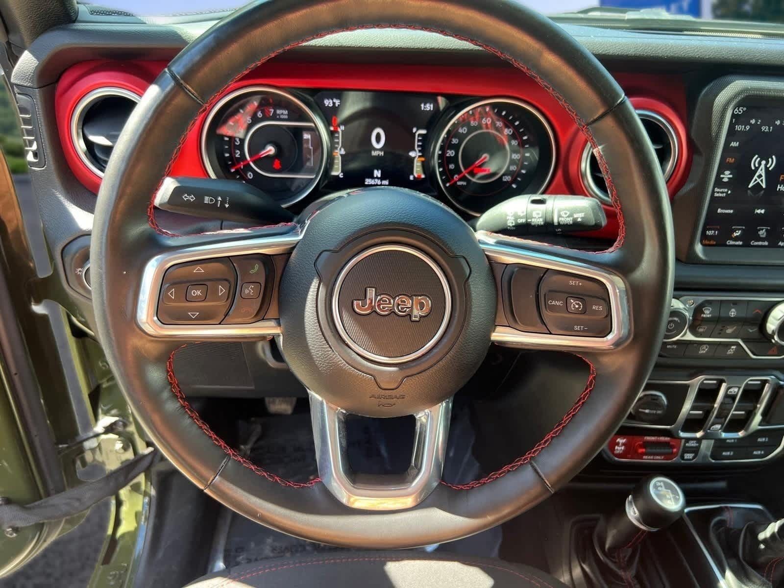 Used 2021 Jeep Wrangler Unlimited Rubicon AWD/4WD image 16