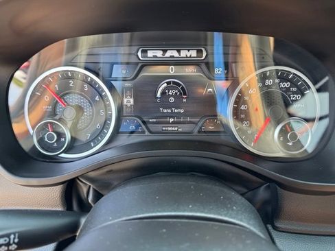 Used 2026 RAM 1500 Laramie AWD/4WD image 15