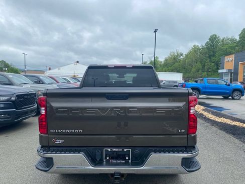 Used 2023 Chevrolet Silverado 1500 LT AWD/4WD image 3