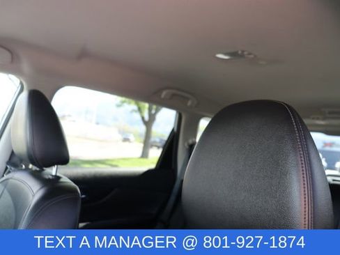 Used 2020 Nissan Rogue SL image 18