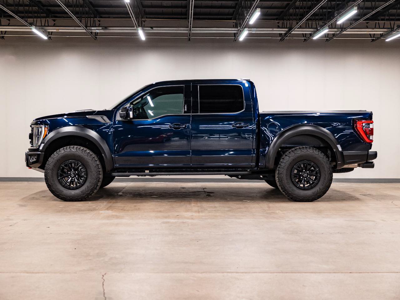 Used 2023 Ford F150 Raptor w/ Equipment Group 802A Raptor R AWD/4WD image 2