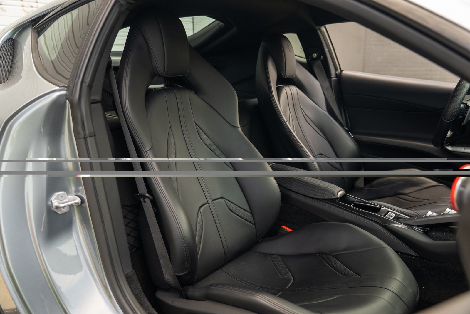 Used 2020 Ferrari 812 Superfast RWD image 57