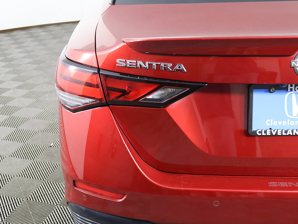 Used 2024 Nissan Sentra SR FWD image 12