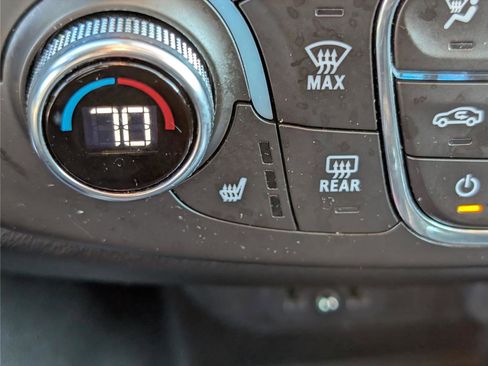 Used 2018 Chevrolet Traverse Premier w/ Redline Edition image 31