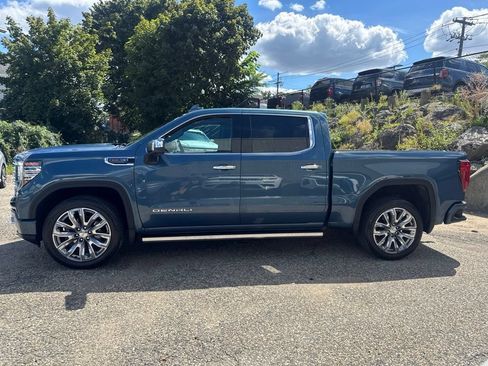 Used 2024 GMC Sierra 1500 Denali w/ Denali Reserve Package AWD/4WD image 33