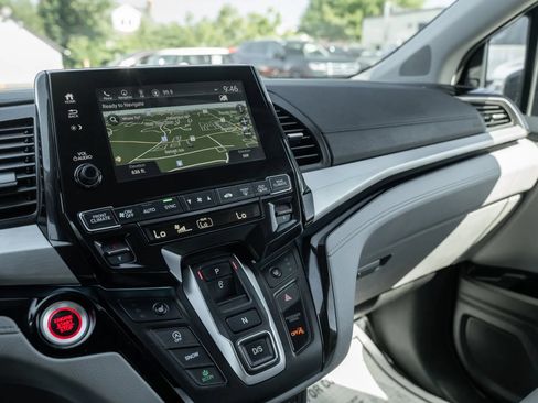 Used 2023 Honda Odyssey Touring image 28