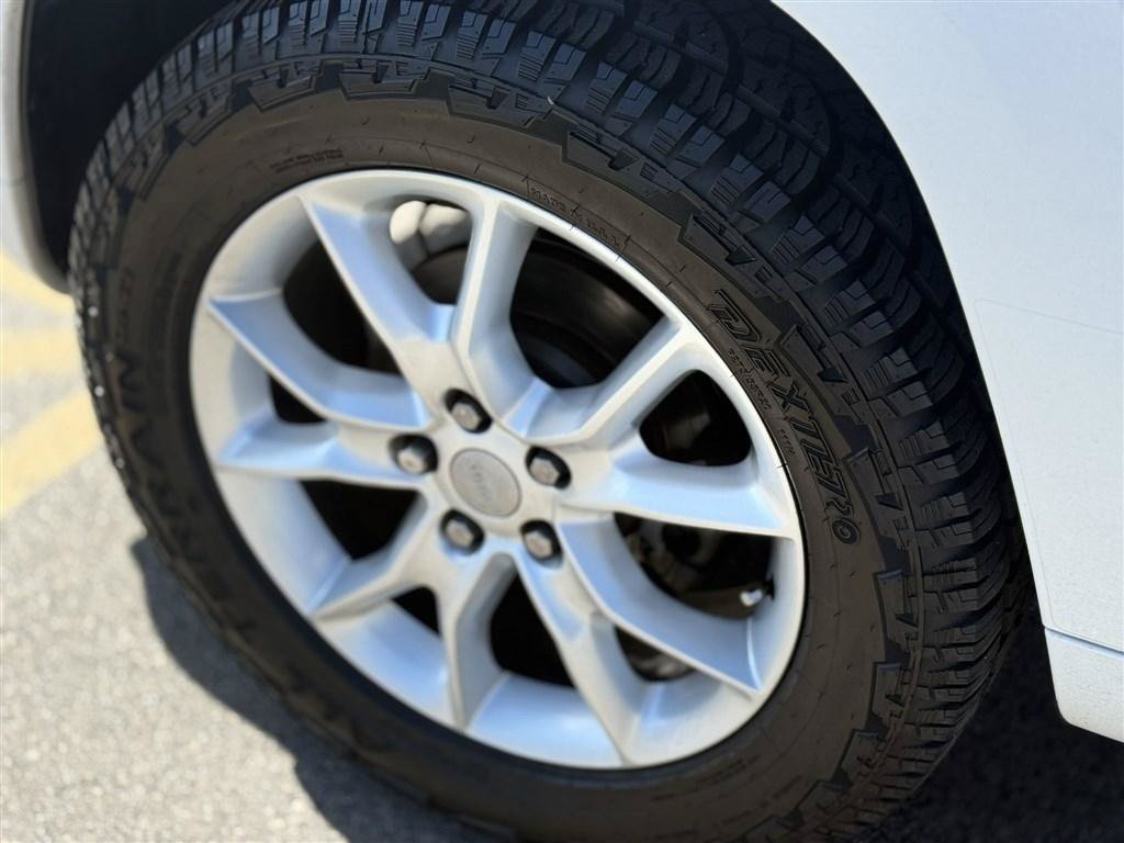 Used 2015 Jeep Grand Cherokee Summit w/ Platinum Series Group AWD/4WD image 47